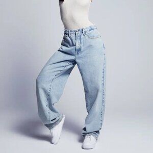 GOOD AMERICAN Good '90s High Waist Loose Fit Jeans in Blue